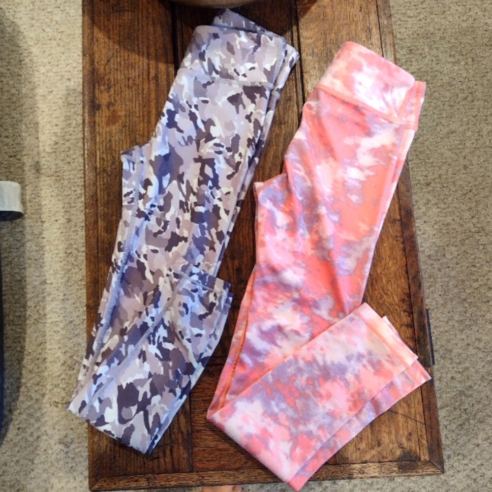 2 pair of kids leggings